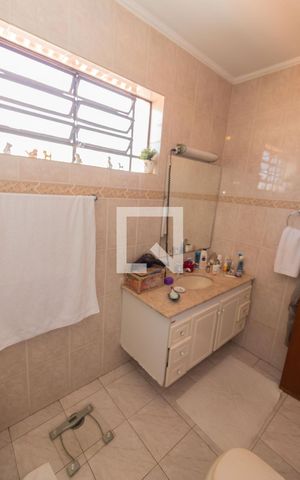 Casa à venda com 189m², 3 quartos e 3 vagasSuite 1
