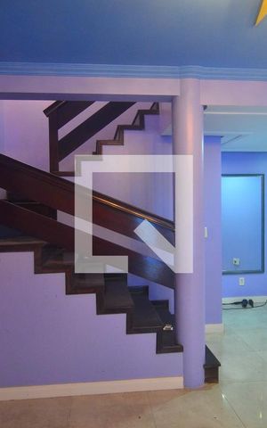 Casa à venda com 110m², 4 quartos e 3 vagasSala 1