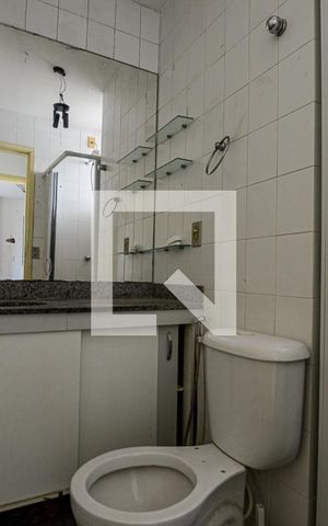 Apartamento à venda com 138m², 2 quartos e 2 vagas Apartamento à venda com 138m², 2 quartos e 2 vagasBanheiro da Suíte