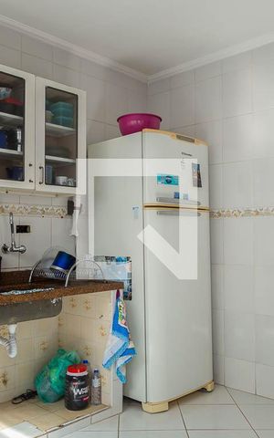 Casa à venda com 200m², 3 quartos e 2 vagas Casa à venda com 200m², 3 quartos e 2 vagasCozinha