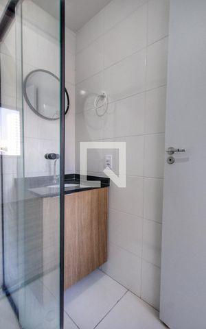 Apartamento para alugar com 27m², 1 quarto e sem vaga Apartamento para alugar com 27m², 1 quarto e sem vagaBanheiro