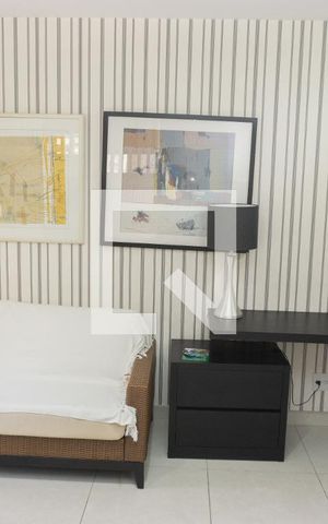 Apartamento à venda com 48m², 1 quarto e 1 vagaSala
