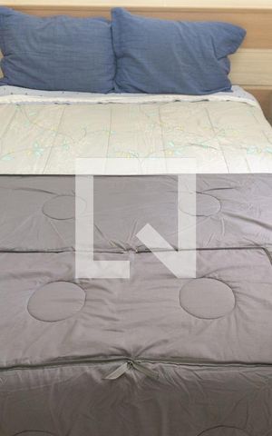 Apartamento à venda com 48m², 1 quarto e 1 vagaQuarto