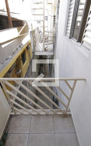 Casa para alugar com 70m², 2 quartos e sem vagaSacada 