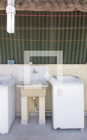 Casa para alugar com 70m², 2 quartos e sem vagaÁrea de Serviço