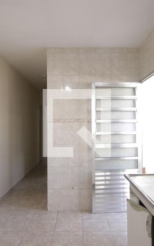 Casa para alugar com 70m², 2 quartos e sem vagaSala/Cozinha