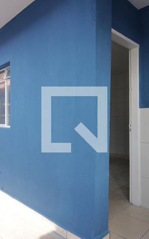 Casa à venda com 60m², 2 quartos e sem vagaÁrea de serviço