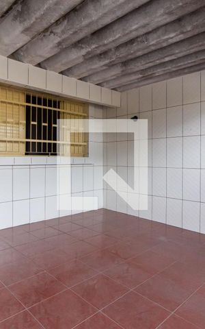 Casa à venda com 225m², 3 quartos e 2 vagas Casa à venda com 225m², 3 quartos e 2 vagasGaragem