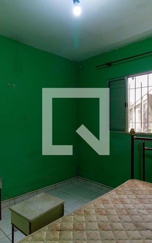 Casa à venda com 225m², 3 quartos e 2 vagas Casa à venda com 225m², 3 quartos e 2 vagasQuarto 02