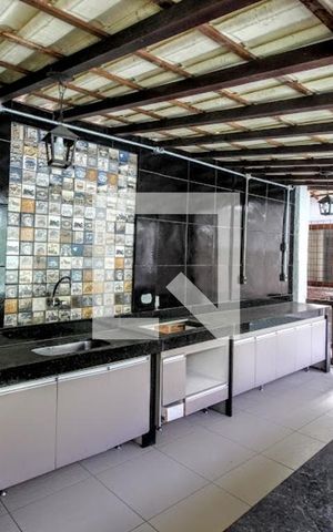 Casa à venda com 380m², 5 quartos e 6 vagasÁrea externa
