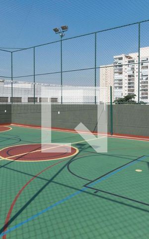 Apartamento à venda com 34m², 1 quarto e 1 vagaÁrea comum - Quadra
