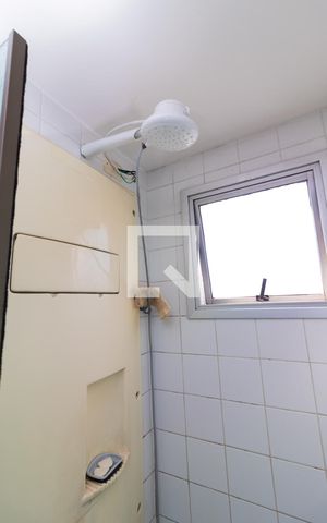 Apartamento para alugar com 50m², 2 quartos e 1 vaga Apartamento para alugar com 50m², 2 quartos e 1 vagaBanheiro