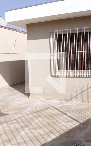 Casa à venda com 170m², 3 quartos e 4 vagasQuintal