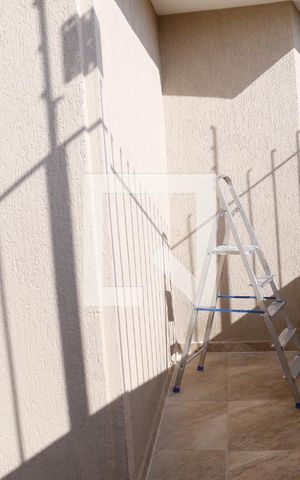 Casa à venda com 170m², 3 quartos e 4 vagasCorredor Externo 2