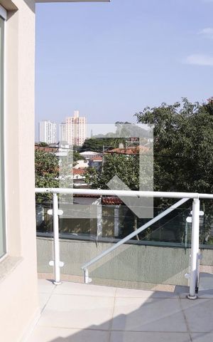 Casa à venda com 170m², 3 quartos e 4 vagasVaranda