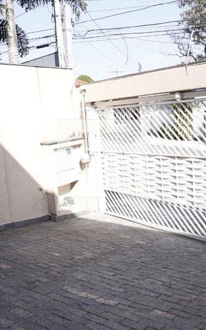 Casa à venda com 170m², 3 quartos e 4 vagasGaragem