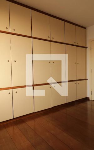Apartamento à venda com 245m², 4 quartos e 3 vagasQuarto 3