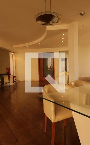 Apartamento à venda com 245m², 4 quartos e 3 vagasSala