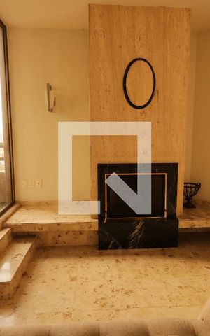 Apartamento à venda com 245m², 4 quartos e 3 vagasSala - Lareira