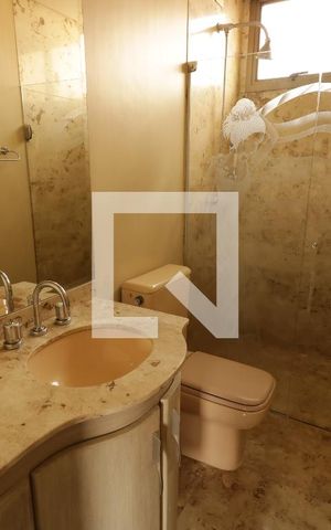 Apartamento à venda com 245m², 4 quartos e 3 vagasBanheiro 2