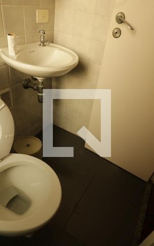 Apartamento à venda com 245m², 4 quartos e 3 vagasBanheiro de Serviço