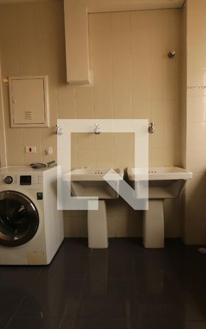 Apartamento à venda com 245m², 4 quartos e 3 vagasÁrea de Serviço