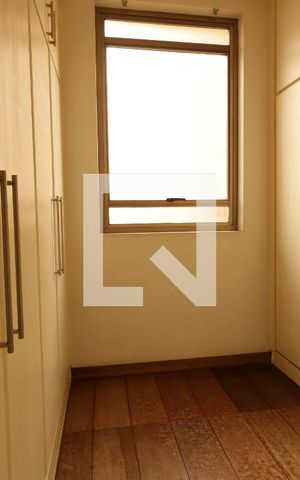 Apartamento à venda com 245m², 4 quartos e 3 vagasCloset da suíte
