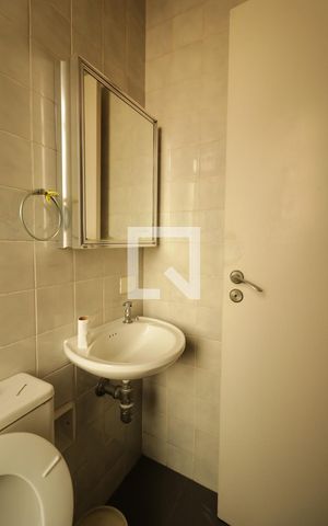 Apartamento à venda com 245m², 4 quartos e 3 vagasBanheiro de Serviço