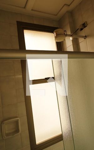 Apartamento à venda com 245m², 4 quartos e 3 vagasBanheiro de Serviço
