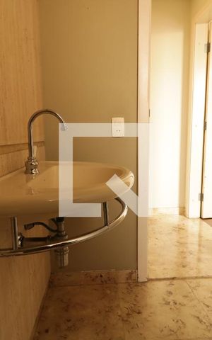 Apartamento à venda com 245m², 4 quartos e 3 vagasLavabo
