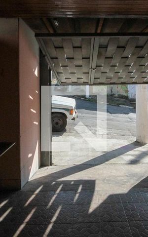 Casa para alugar com 70m², 2 quartos e 1 vaga Casa para alugar com 70m², 2 quartos e 1 vagaGaragem