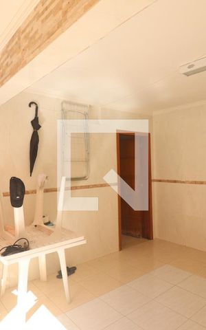 Casa à venda com 705m², 4 quartos e 8 vagasQuintal 