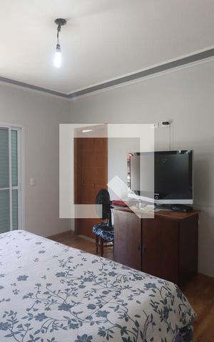 Casa à venda com 705m², 4 quartos e 8 vagasQuarto 1 