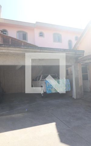 Casa à venda com 705m², 4 quartos e 8 vagasGaragem