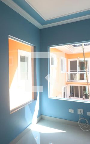 Casa à venda com 705m², 4 quartos e 8 vagasEscritório