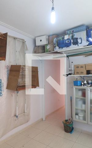 Casa à venda com 705m², 4 quartos e 8 vagasDepósito