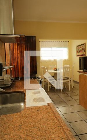 Casa à venda com 190m², 3 quartos e 3 vagasCozinha