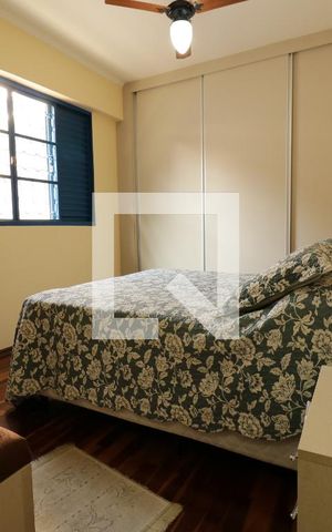 Casa à venda com 190m², 3 quartos e 3 vagasSuite