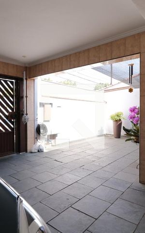 Casa à venda com 190m², 3 quartos e 3 vagasGaragem