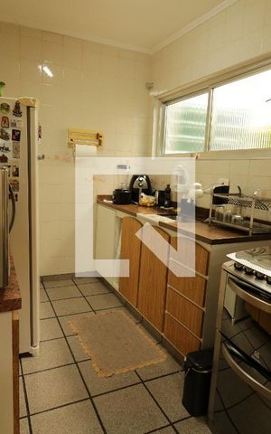 Casa à venda com 190m², 3 quartos e 3 vagasCozinha