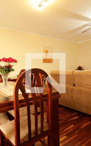 Casa à venda com 190m², 3 quartos e 3 vagasSala