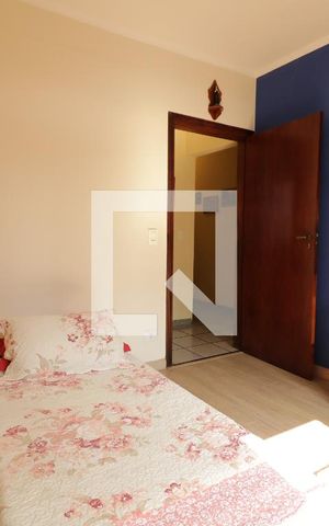 Casa à venda com 190m², 3 quartos e 3 vagasQuarto 2