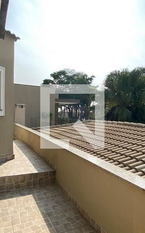 Casa de condomínio à venda com 560m², 4 quartos e 6 vagasvaranda da Suíte 2