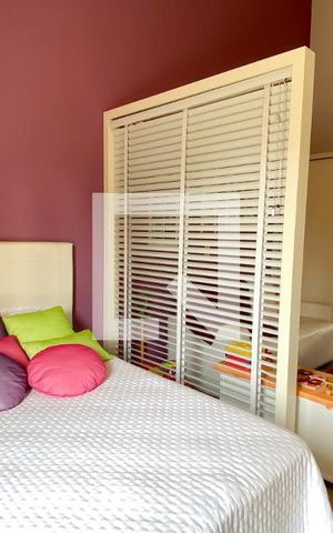 Casa de condomínio à venda com 560m², 4 quartos e 6 vagasSuíte 2