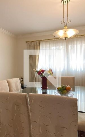 Casa de condomínio à venda com 560m², 4 quartos e 6 vagasSala de Jantar