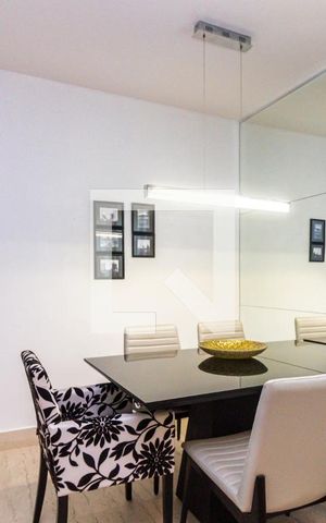 Apartamento à venda com 166m², 4 quartos e 4 vagas Apartamento à venda com 166m², 4 quartos e 4 vagasSala