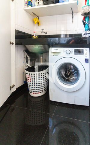 Apartamento à venda com 166m², 4 quartos e 4 vagas Apartamento à venda com 166m², 4 quartos e 4 vagasCozinha