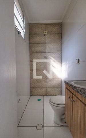 Casa à venda com 147m², 3 quartos e 1 vaga Casa à venda com 147m², 3 quartos e 1 vagaQuarto 2 - Suíte