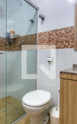 Casa à venda com 147m², 3 quartos e 1 vaga Casa à venda com 147m², 3 quartos e 1 vagaBanheiro