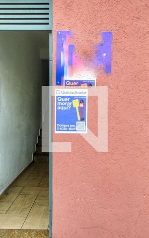 Casa à venda com 147m², 3 quartos e 1 vaga Casa à venda com 147m², 3 quartos e 1 vagaFachada